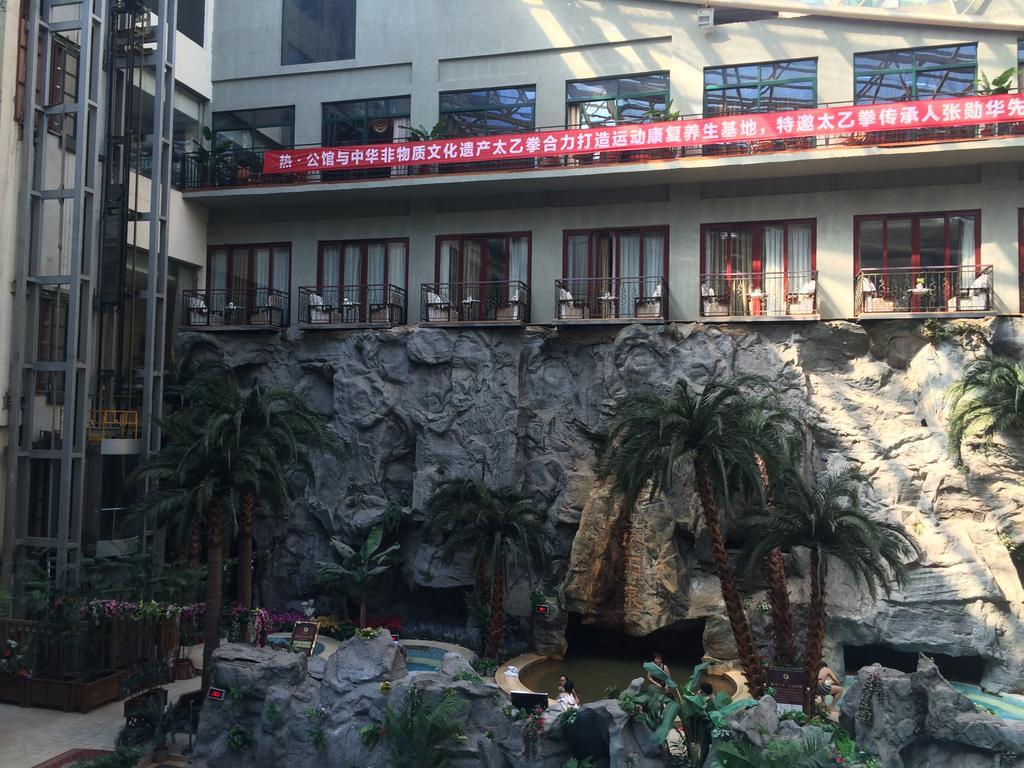 The Hot Spring Hotel Of The Hot Club Beijing Luaran gambar